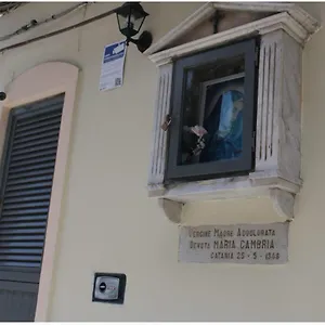La Casetta Al Centro Aeroporto di Catania Fontana Rossa