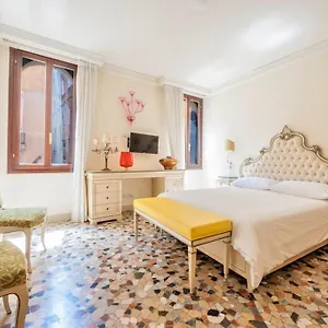  Apartment Ca' San Marco, Literally 20 Meters From San Marco Square! Italy